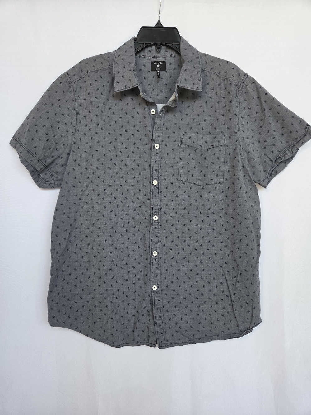 Casual Short-Sleeve Button-Down Shirt - Gray